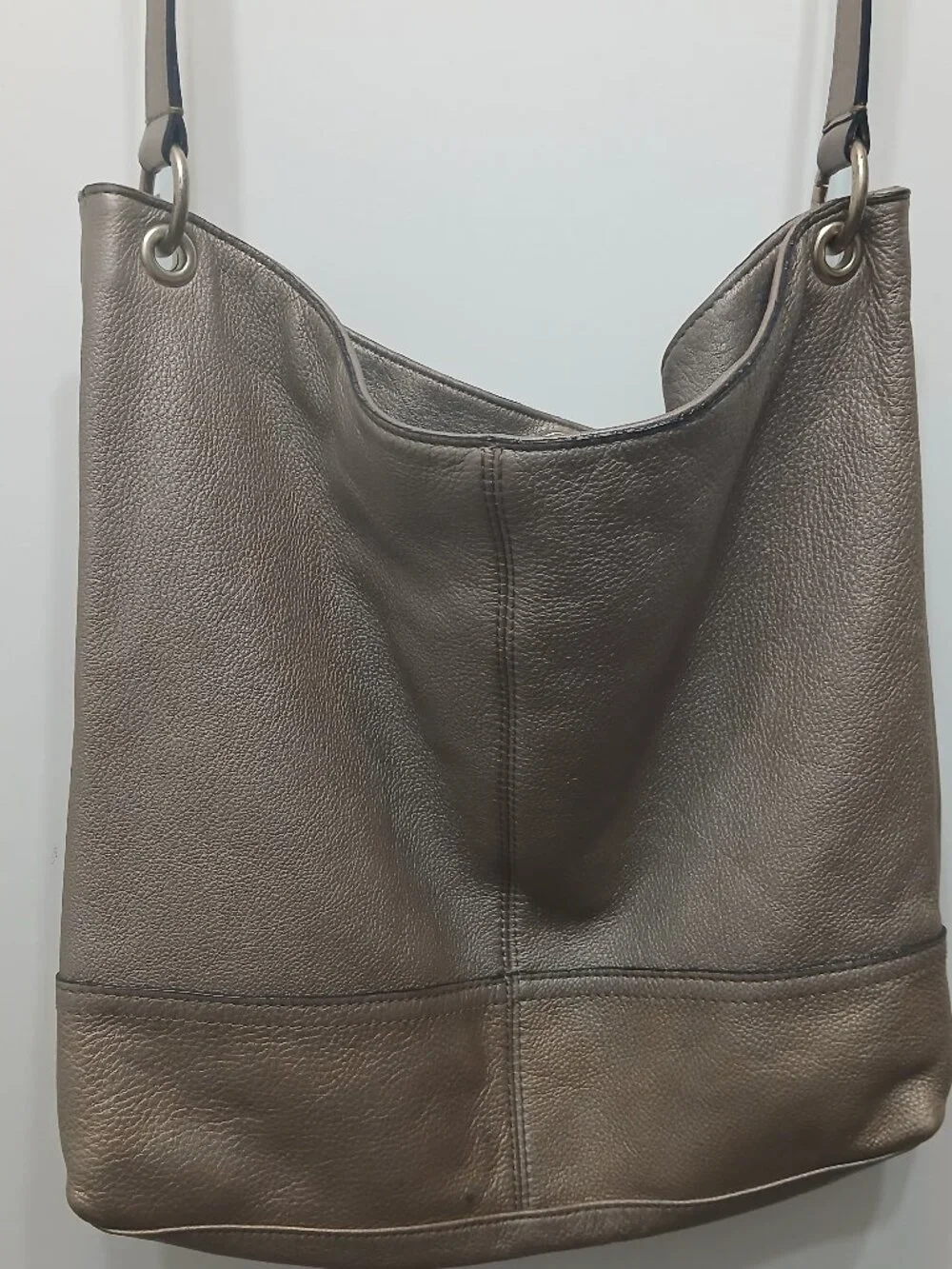 Banana Republic Leather Mailbag